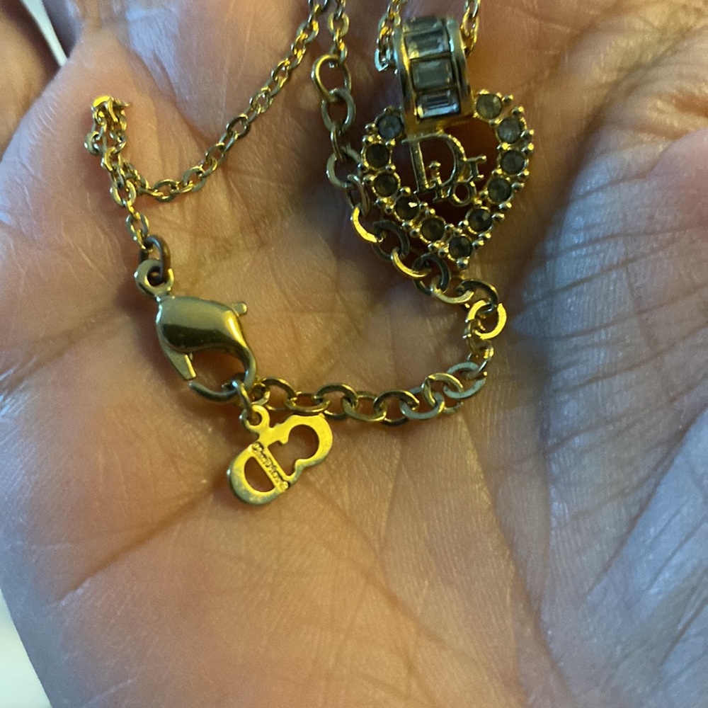 Christian Dior Vintage Heart Necklace - Picture 3 of 3